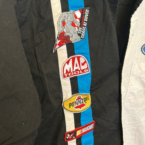 Chase Authentics Men’s Button Up Shirt Size Medium - Picture 2 of 9